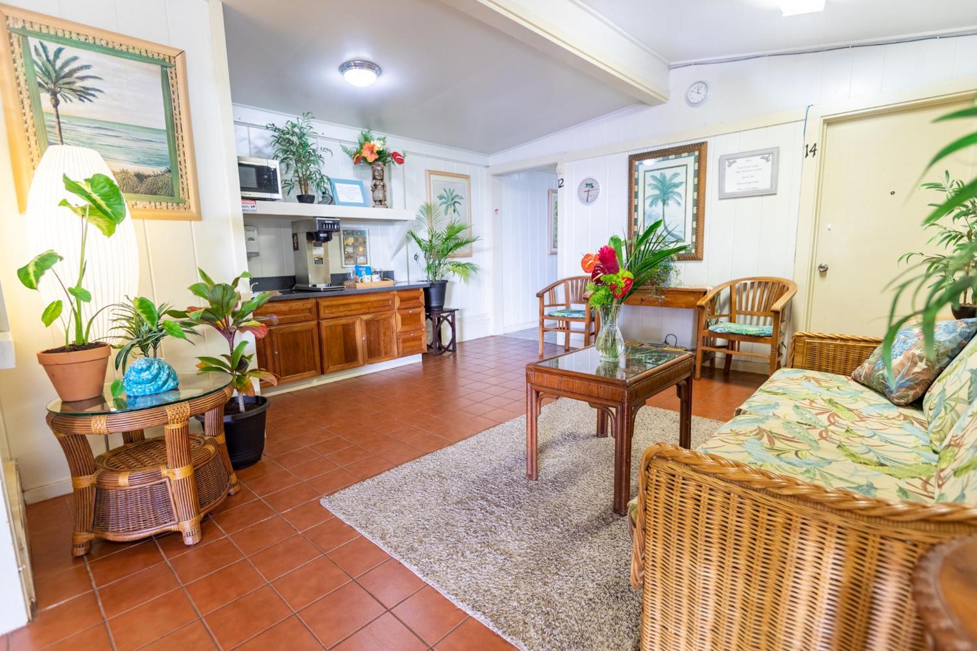 Kauai Palms Hotel Лихуэ Экстерьер фото